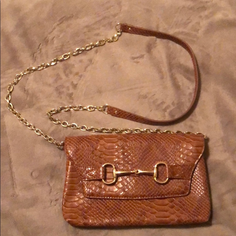 Cross body